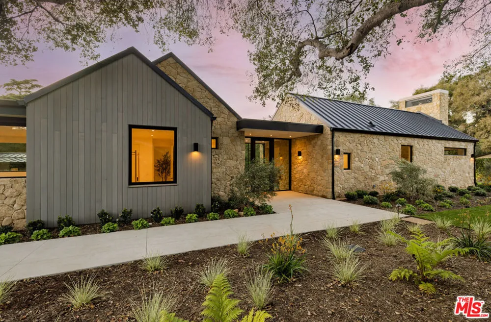 915 Camino Medio Santa Barbara, CA 93110