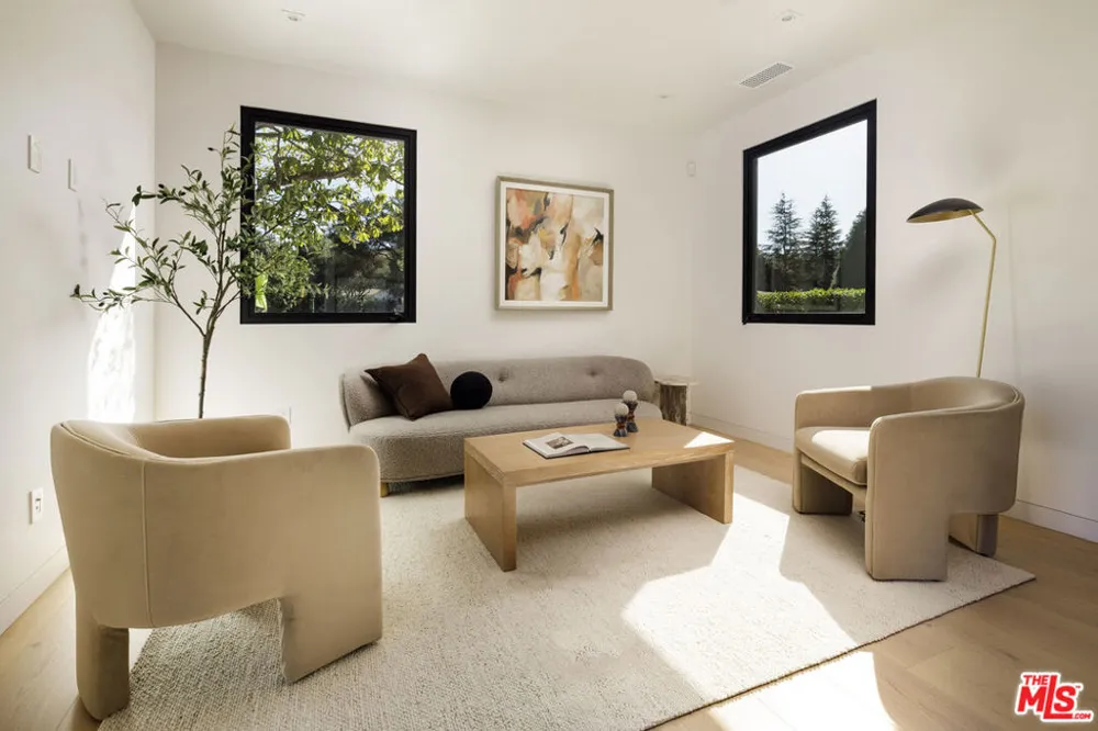 915 Camino Medio Santa Barbara, CA 93110
