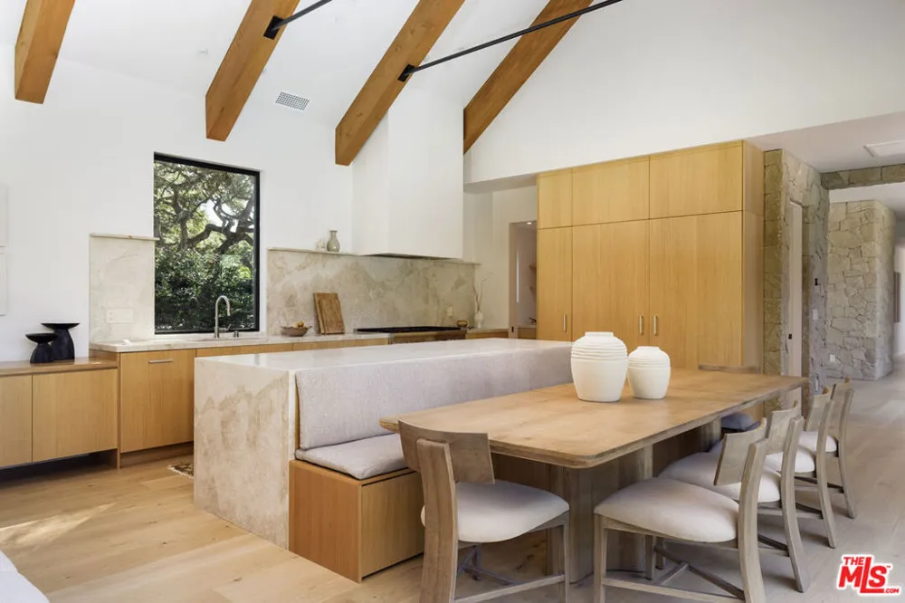 915 Camino Medio Santa Barbara, CA 93110