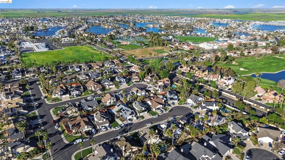 2110 Largo Ct Discovery Bay, CA 94505