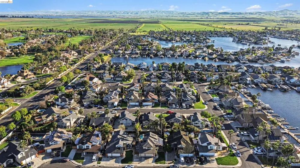 2110 Largo Ct Discovery Bay, CA 94505