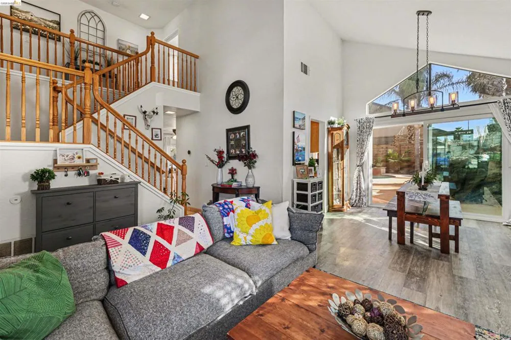 2110 Largo Ct Discovery Bay, CA 94505