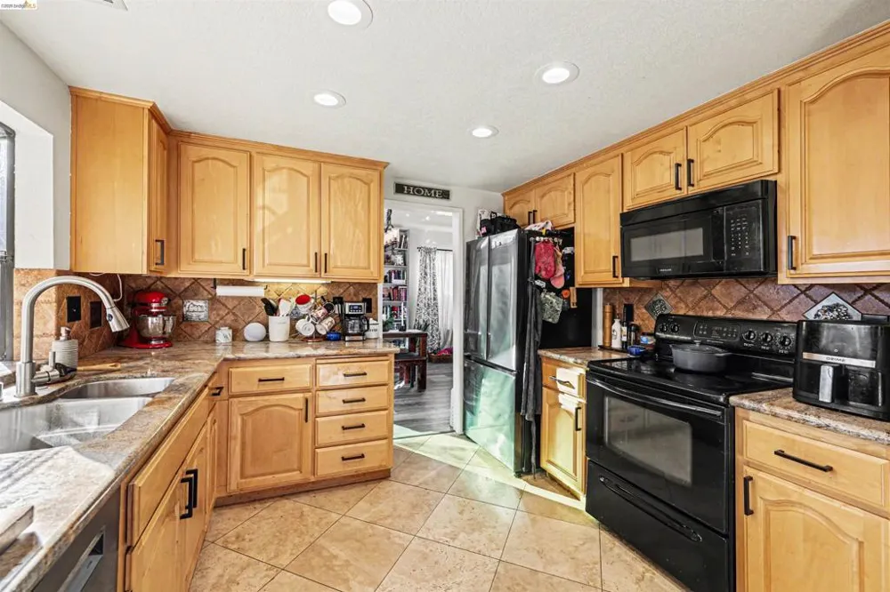 2110 Largo Ct Discovery Bay, CA 94505