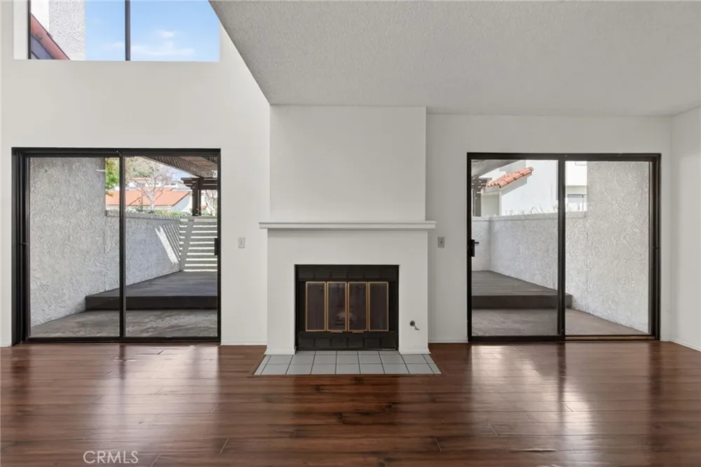 891 Connors Court Claremont, CA 91711