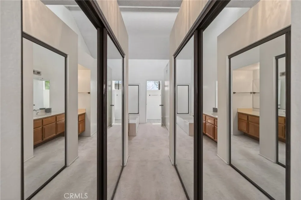 891 Connors Court Claremont, CA 91711