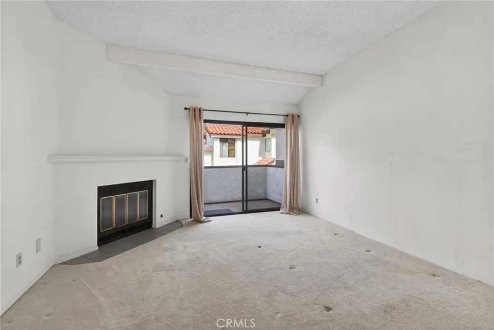 891 Connors Court Claremont, CA 91711
