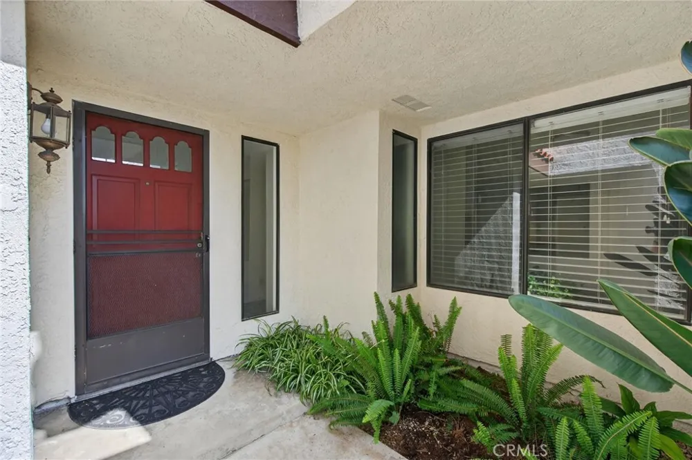 891 Connors Court Claremont, CA 91711