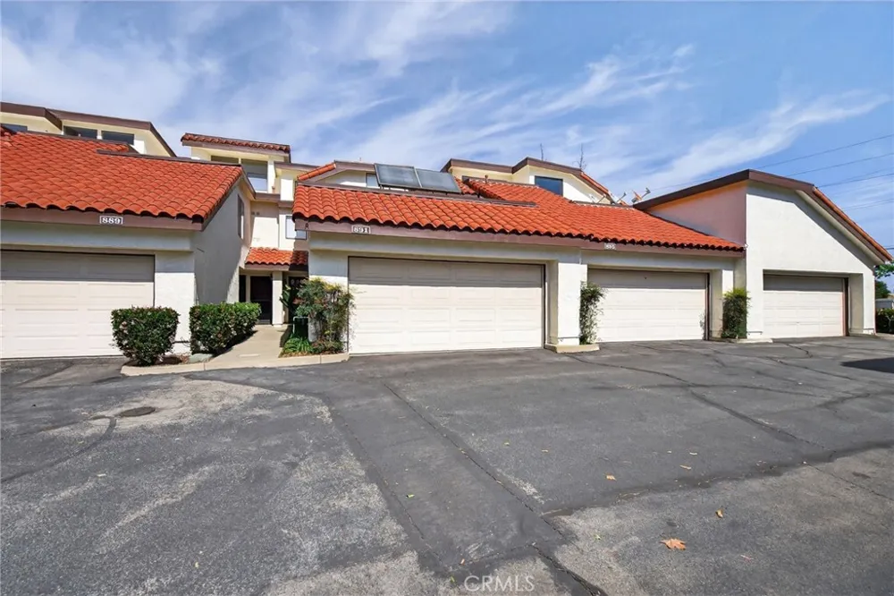 891 Connors Court Claremont, CA 91711
