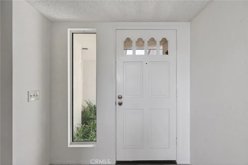 891 Connors Court Claremont, CA 91711