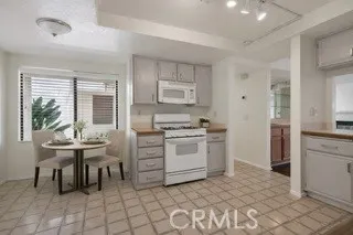 891 Connors Court Claremont, CA 91711