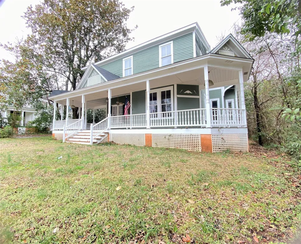 223 E Robert Toombs Avenue Washington, GA 30673