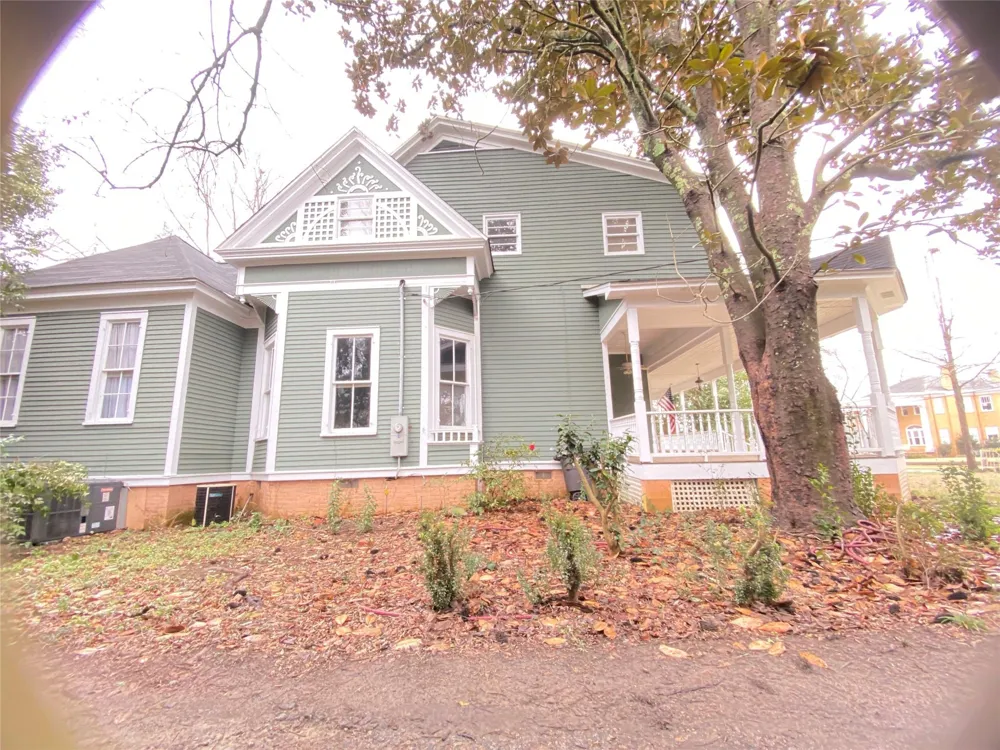 223 E Robert Toombs Avenue Washington, GA 30673