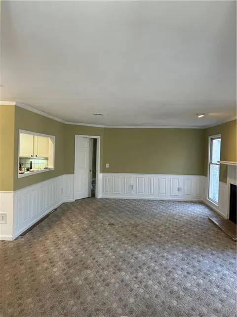 102 Bainbridge Drive