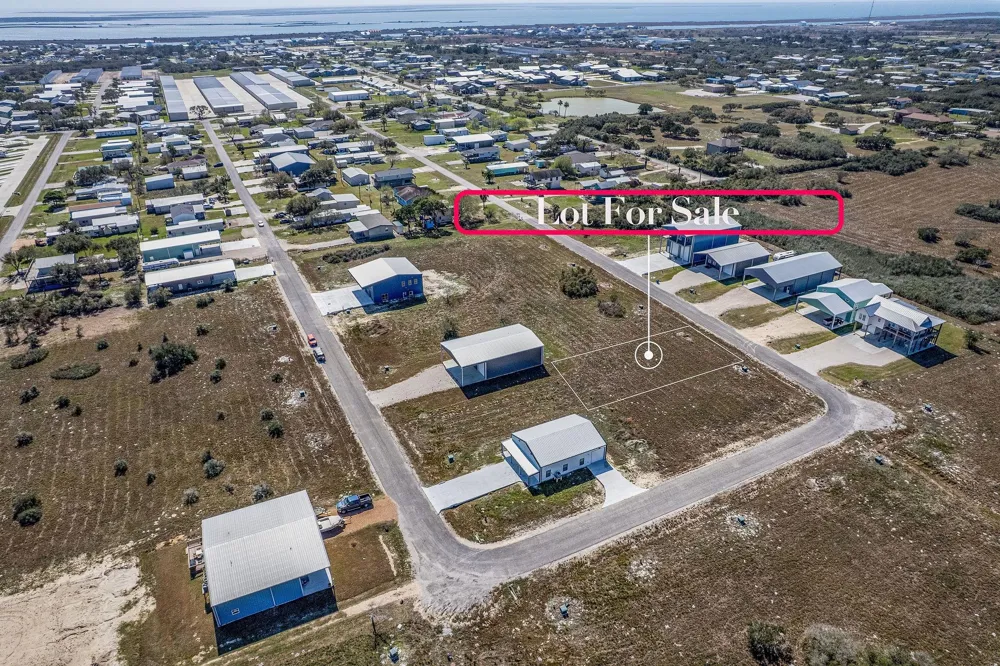 36 Easy St Port O Connor, TX 77982