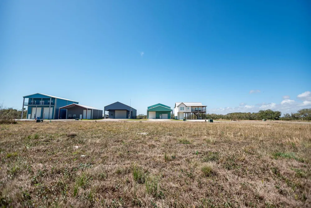 36 Easy St Port O Connor, TX 77982