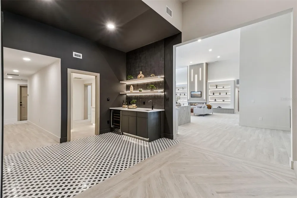 1447 BIRD ROAD Winter Springs, FL 32708