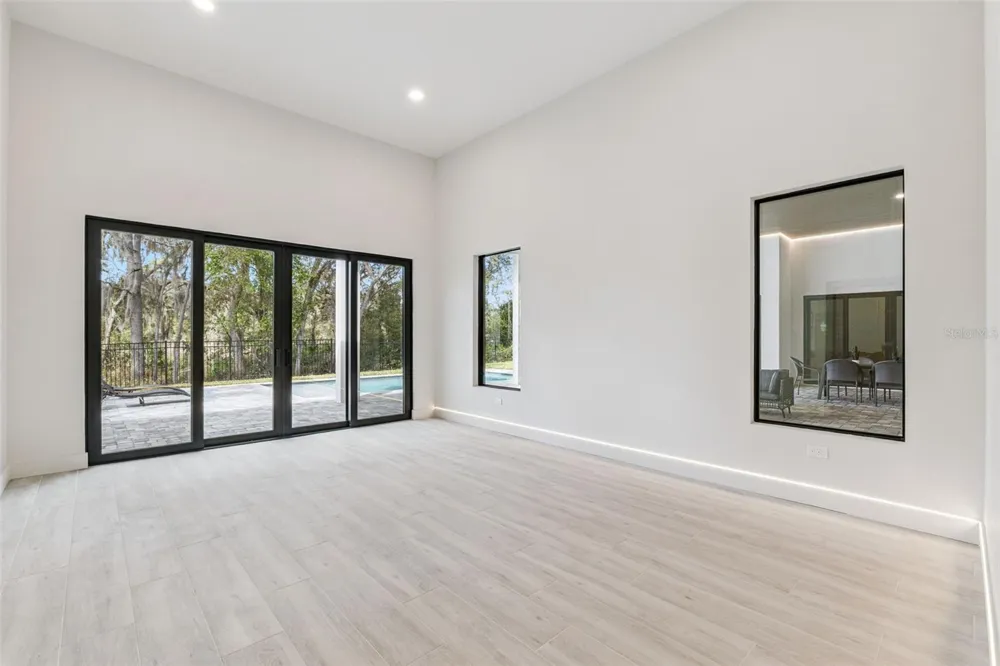 1447 BIRD ROAD Winter Springs, FL 32708