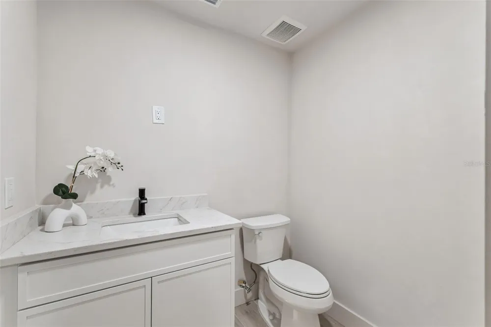 1447 BIRD ROAD Winter Springs, FL 32708