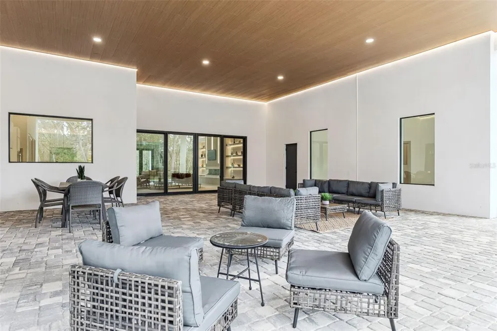 1447 BIRD ROAD Winter Springs, FL 32708