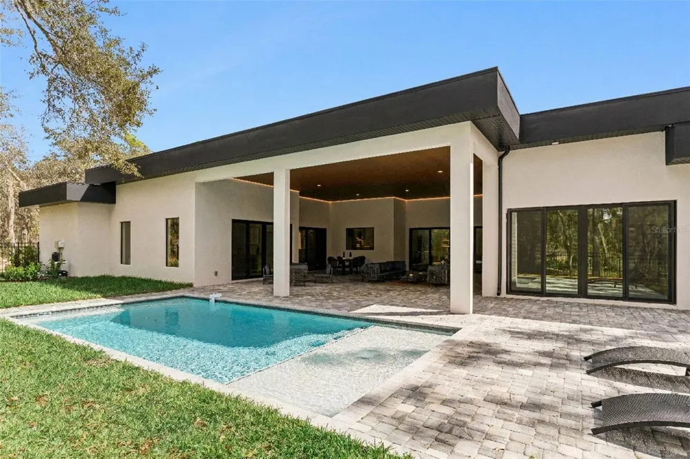 1447 BIRD ROAD Winter Springs, FL 32708