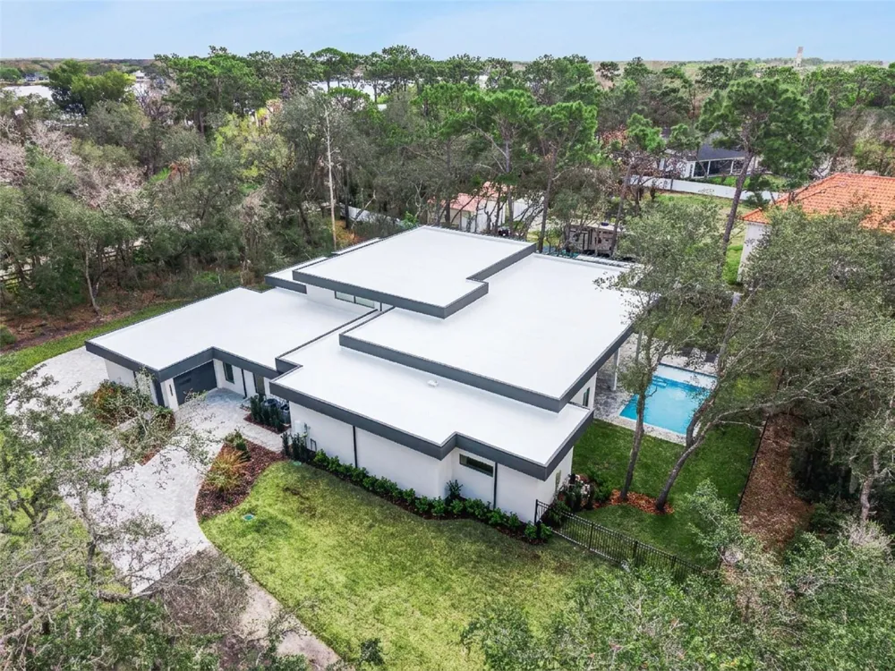 1447 BIRD ROAD Winter Springs, FL 32708