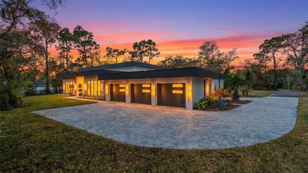 1447 BIRD ROAD Winter Springs, FL 32708