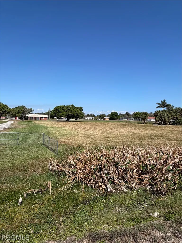 Davidson Road Clewiston, FL 33440