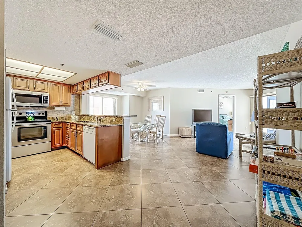 18450 GULF BOULEVARD #401 Indian Shores, FL 33785