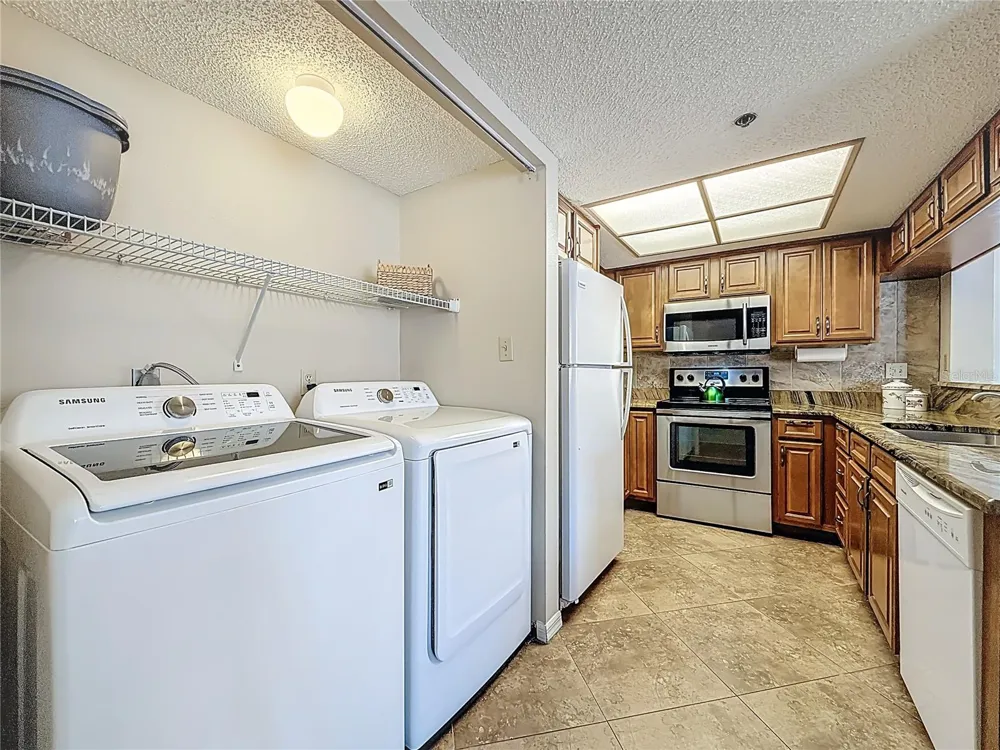 18450 GULF BOULEVARD #401 Indian Shores, FL 33785