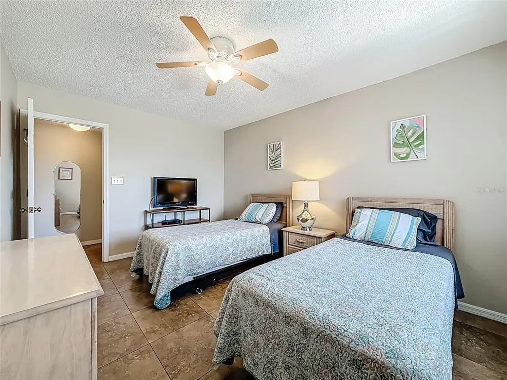 18450 GULF BOULEVARD #401 Indian Shores, FL 33785