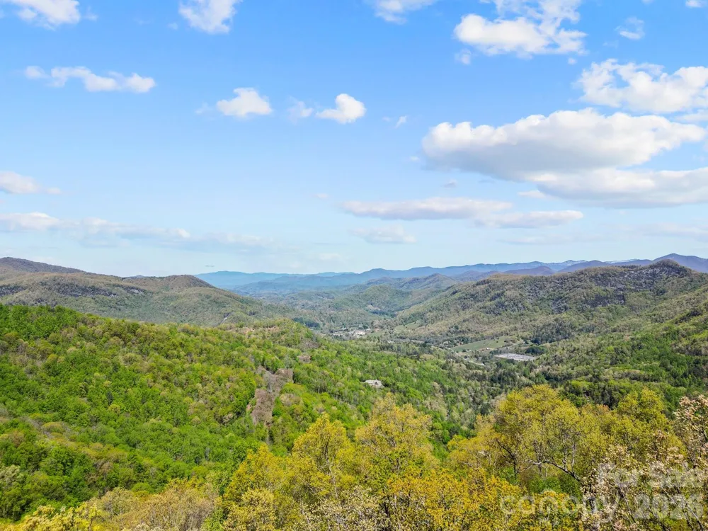 0000 Oat Field Road #5B Tuckasegee, NC 28783