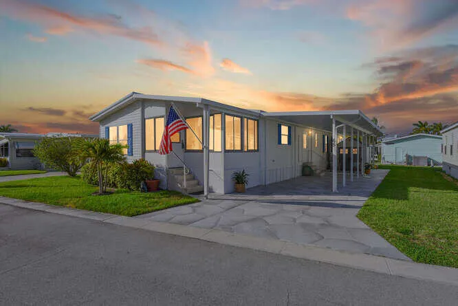 400 Highway A1a #65