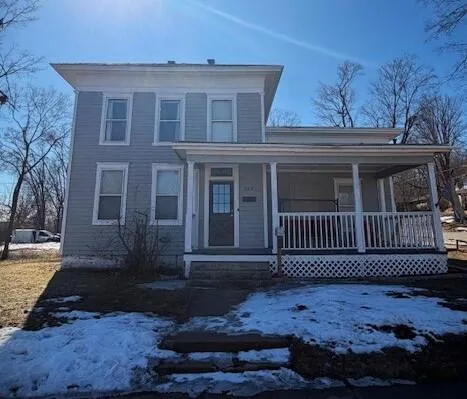 223 W Madison Street
