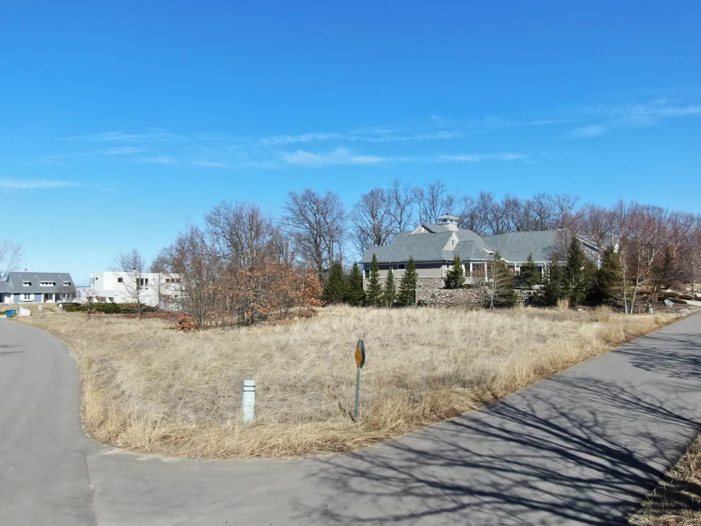 52101 Main Drive Grand Beach, MI 49117