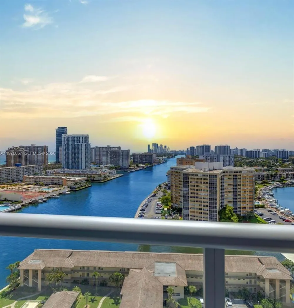 2602 E Hallandale Beach Blvd #R3009 Hallandale Beach, FL 33009