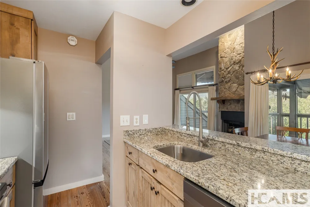 86 Racquet Club Villas Drive #B Sapphire, NC 28774