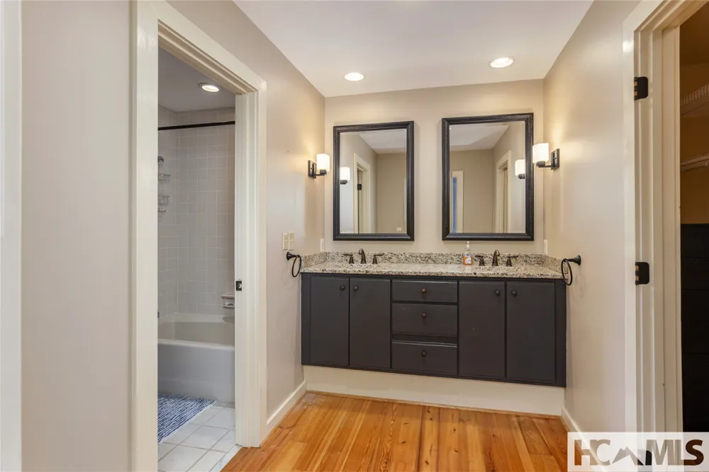 86 Racquet Club Villas Drive #B Sapphire, NC 28774