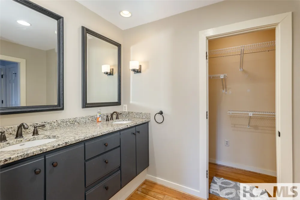 86 Racquet Club Villas Drive #B Sapphire, NC 28774
