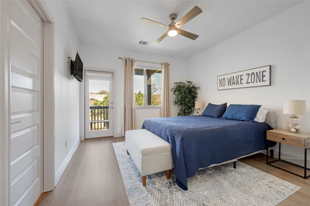 524 Palmer Drive Point Venture, TX 78645