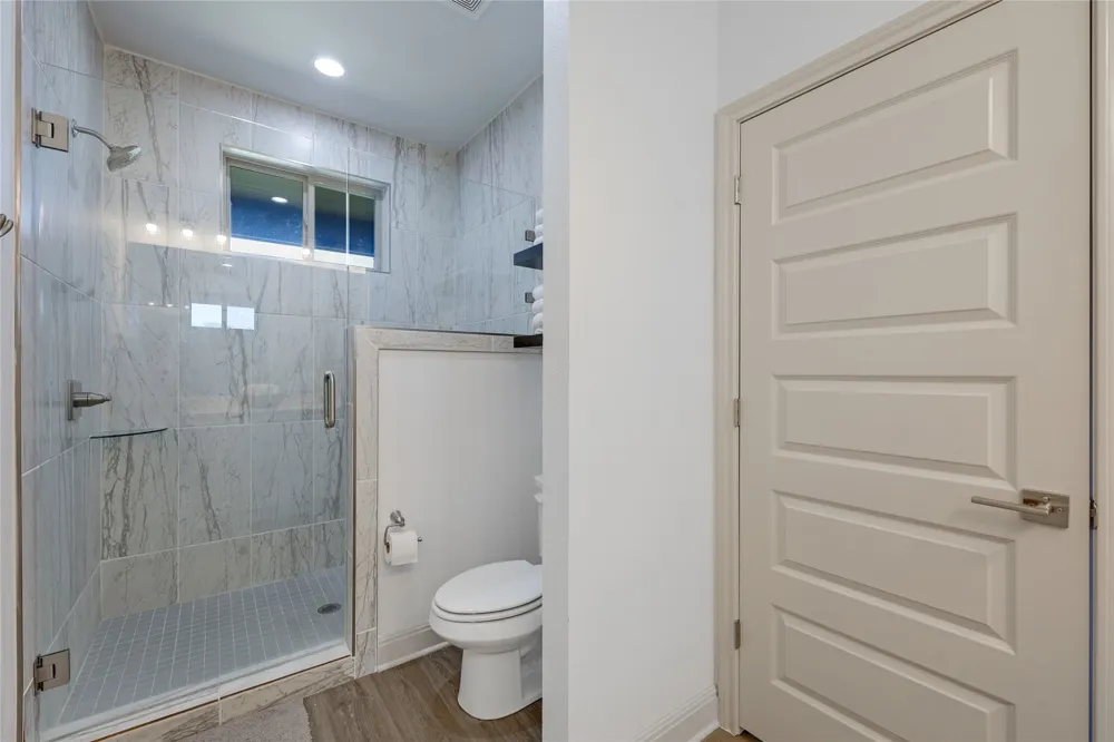 524 Palmer Drive Point Venture, TX 78645