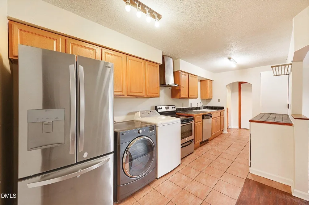 501 Jones Ferry Road #Unit N9 Carrboro, NC 27510