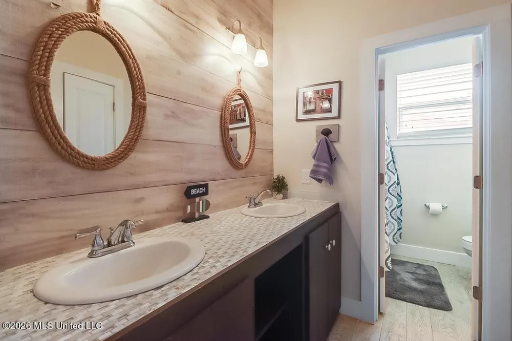 139 Sarahs Lane Waveland, MS 39576