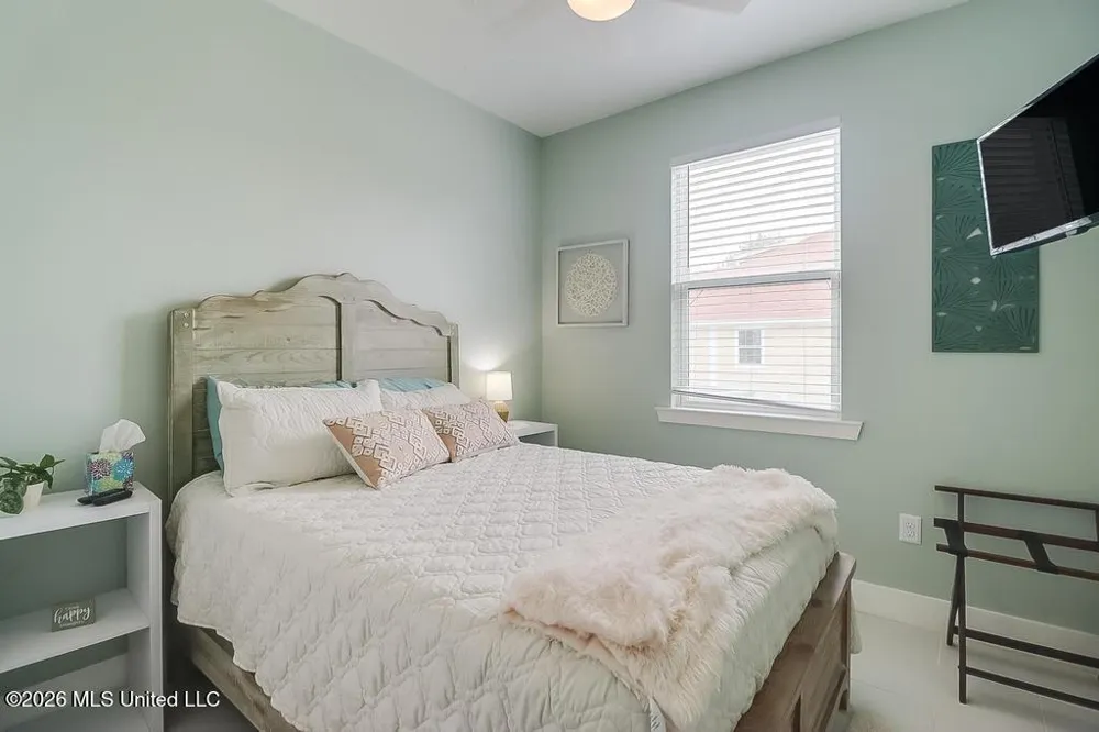 139 Sarahs Lane Waveland, MS 39576