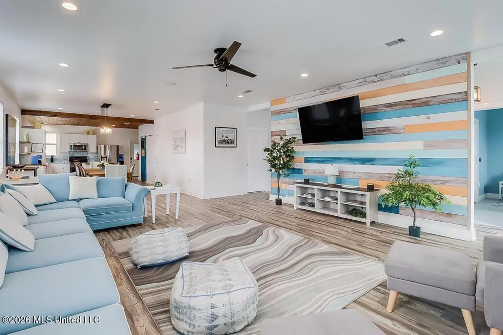 139 Sarahs Lane Waveland, MS 39576