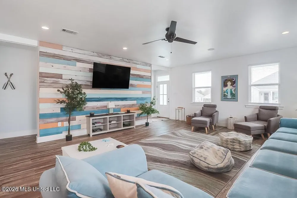 139 Sarahs Lane Waveland, MS 39576