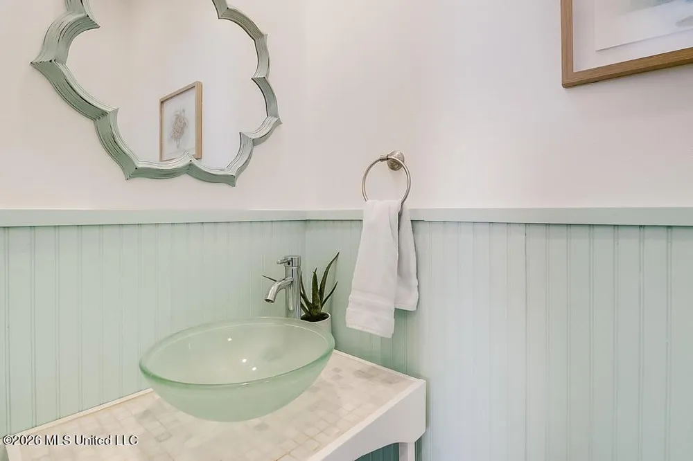 139 Sarahs Lane Waveland, MS 39576