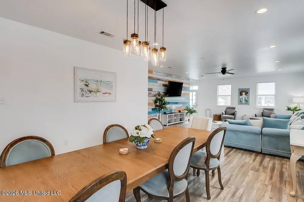 139 Sarahs Lane Waveland, MS 39576