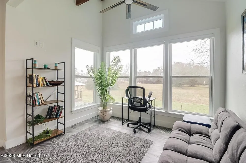 139 Sarahs Lane Waveland, MS 39576