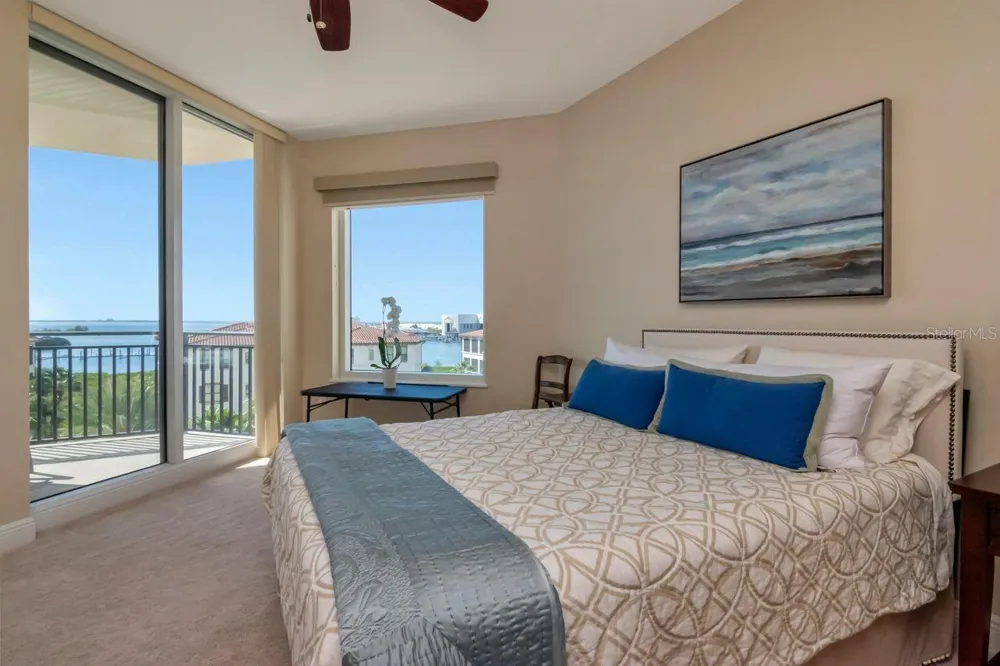 5823 BOWEN DANIEL DRIVE #604 Tampa, FL 33616