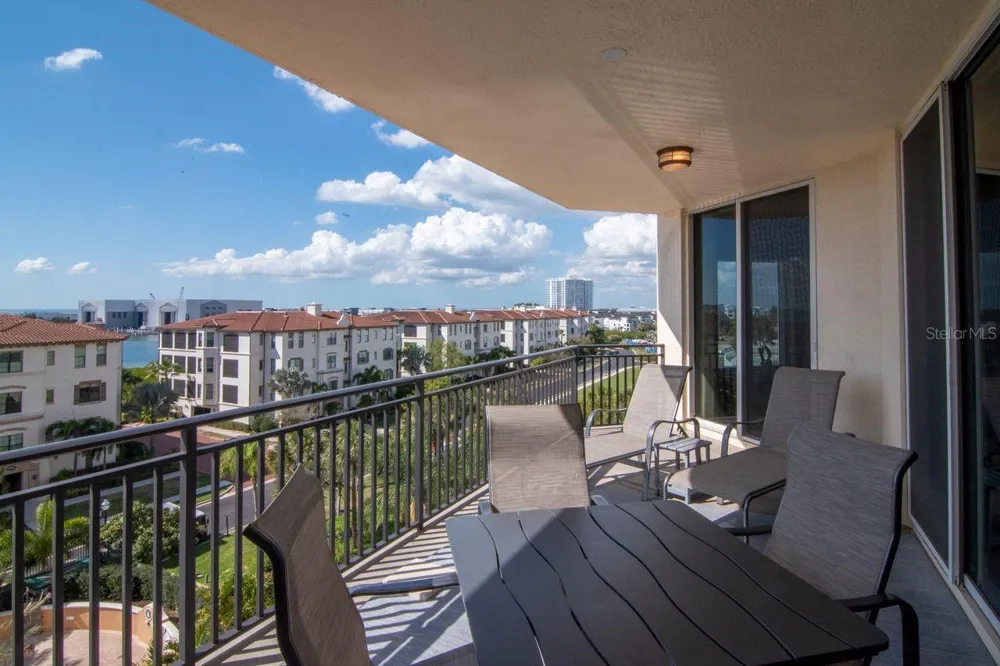 5823 BOWEN DANIEL DRIVE #604 Tampa, FL 33616